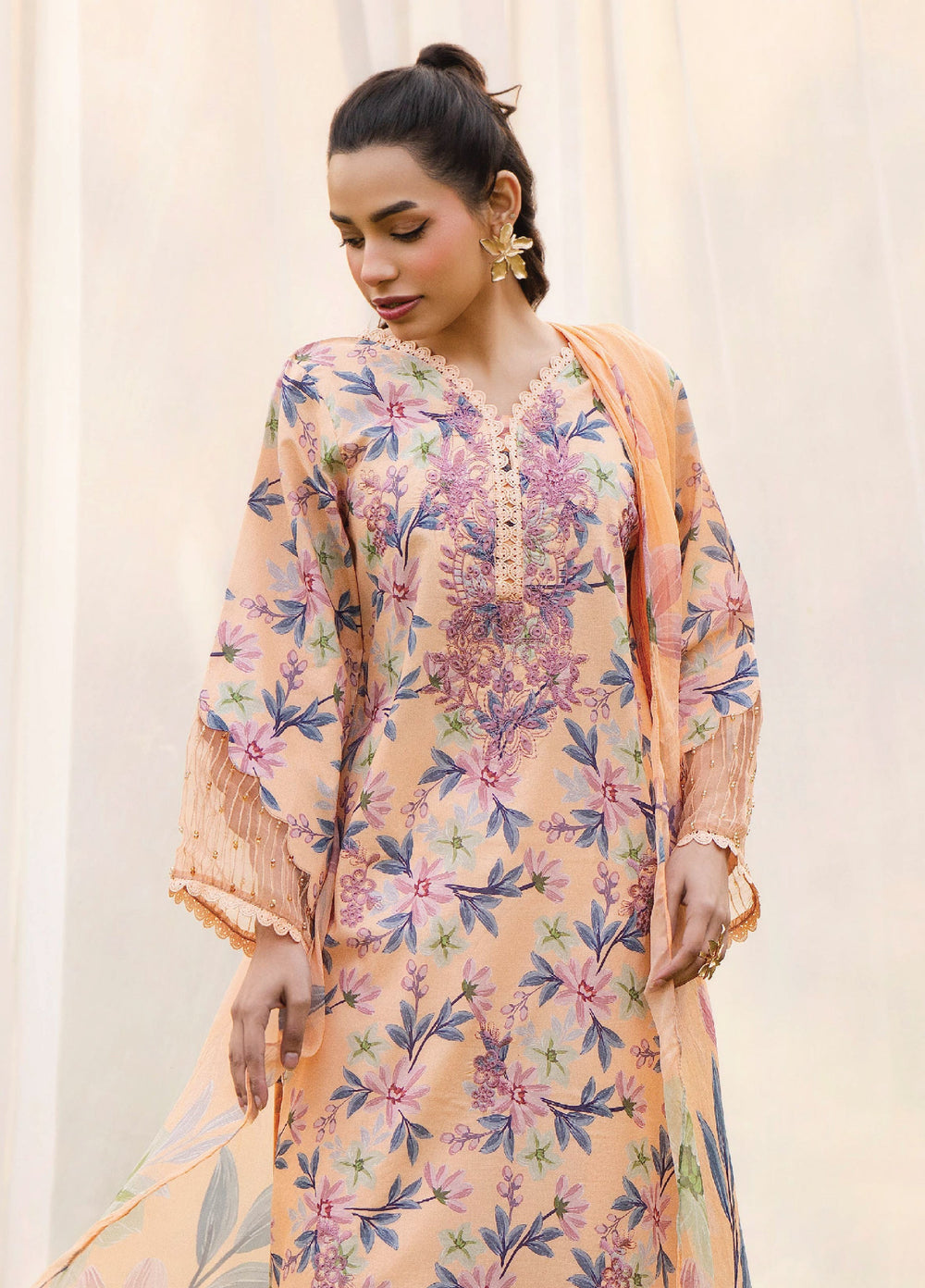 Eden Garden by Humdum Unstitched Embroidered Lawn 3 Piece Suit HB26UED D-05 - Summer Collection