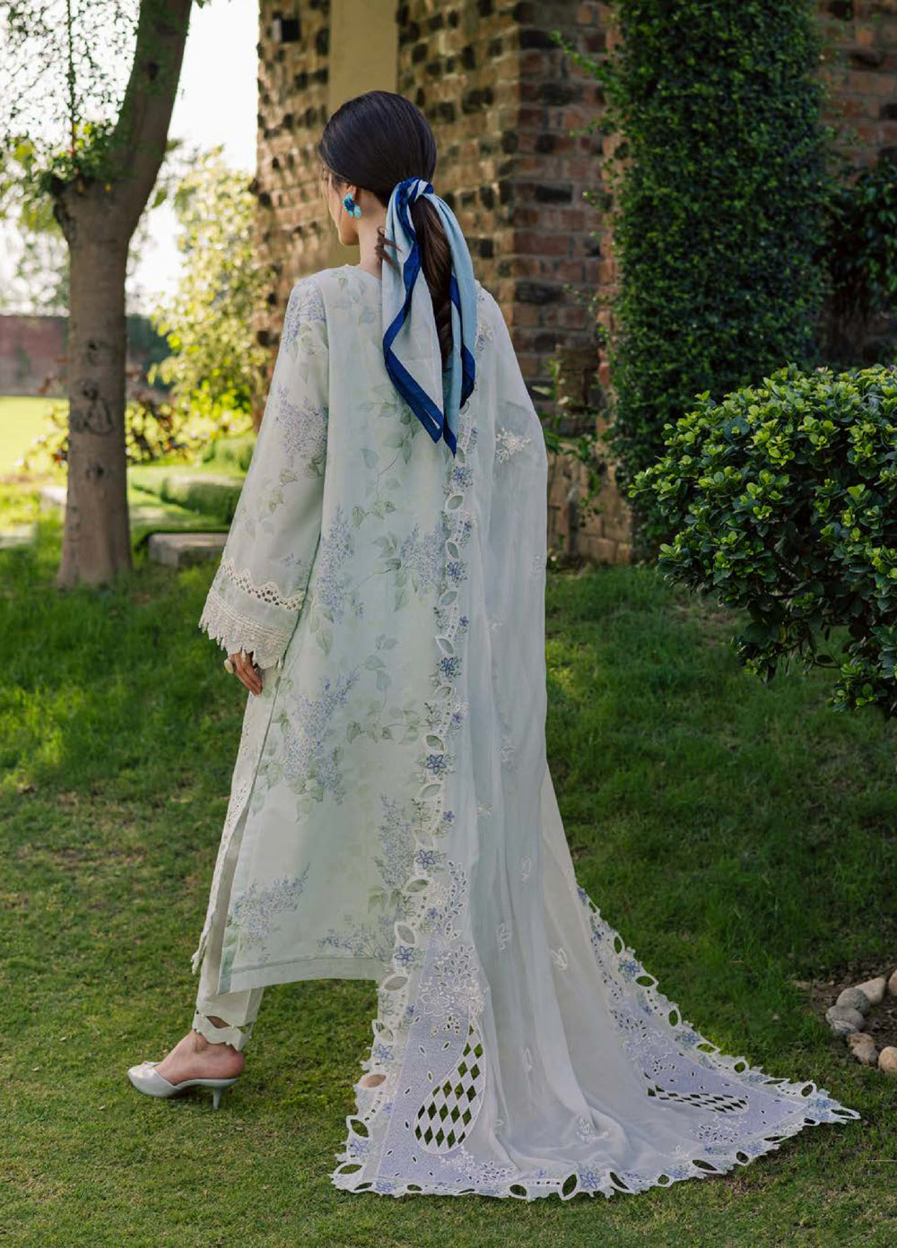 Lily May by Nureh Unstitched Embroidered Lawn 4 Piece Suit NU26ULL NE-262 - Eid Collection