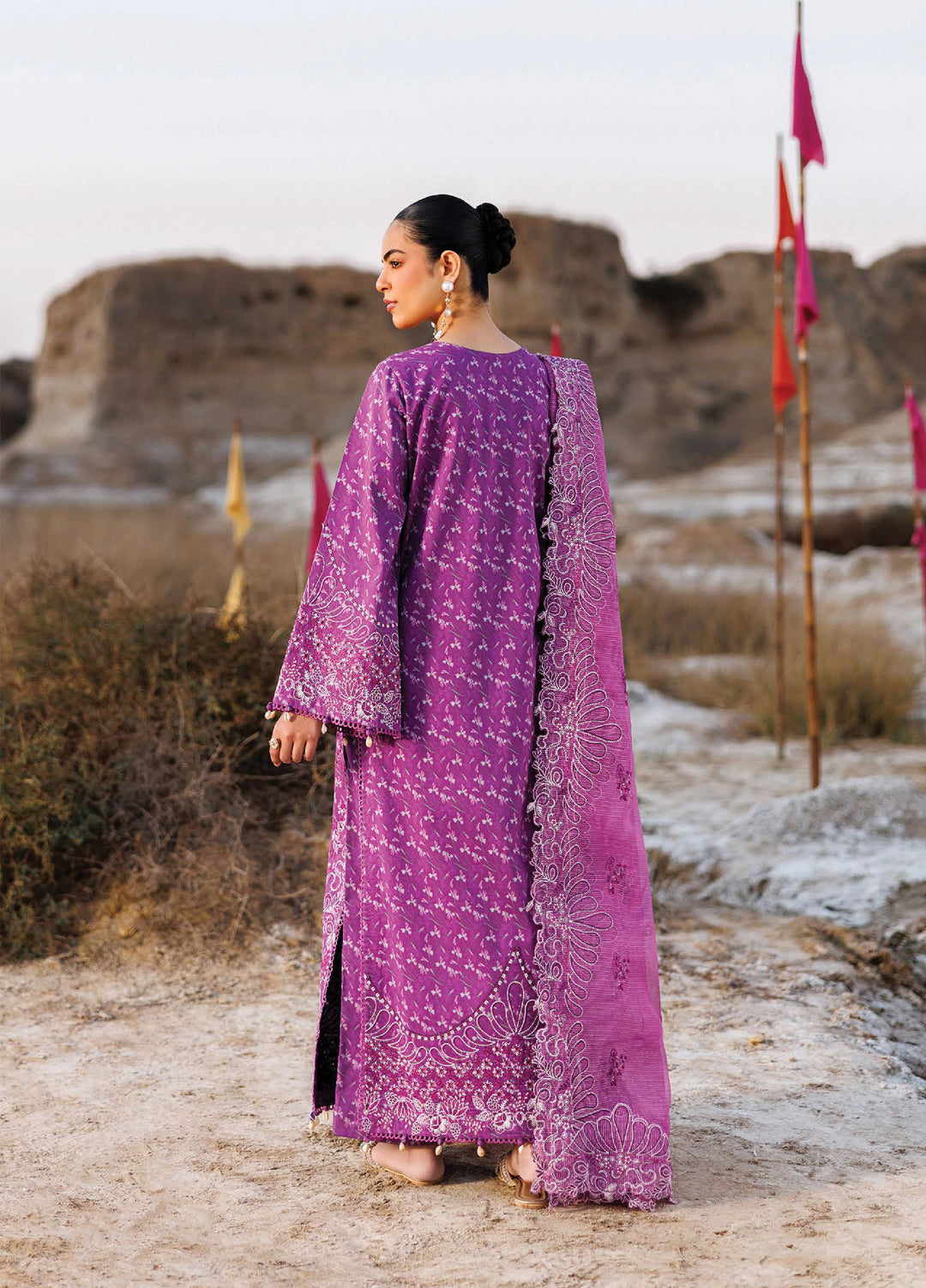 Sunlit Groove by Emaan Adeel Unstitched Embroidered Luxury Lawn 3 Pcs Suit EA26USG FLORAL FRENZY - Summer Collection