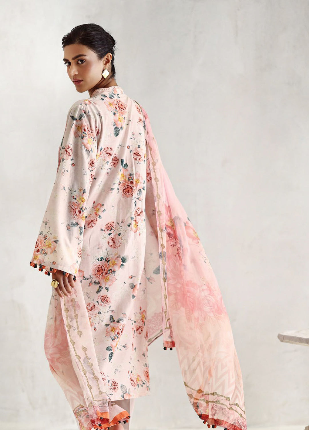 The Luxe by Gul Ahmed Unstitched Embroidered Lawn 3 Piece Suit GA26ULL PIVOINE Rosée BM 62044 - Casual Collection