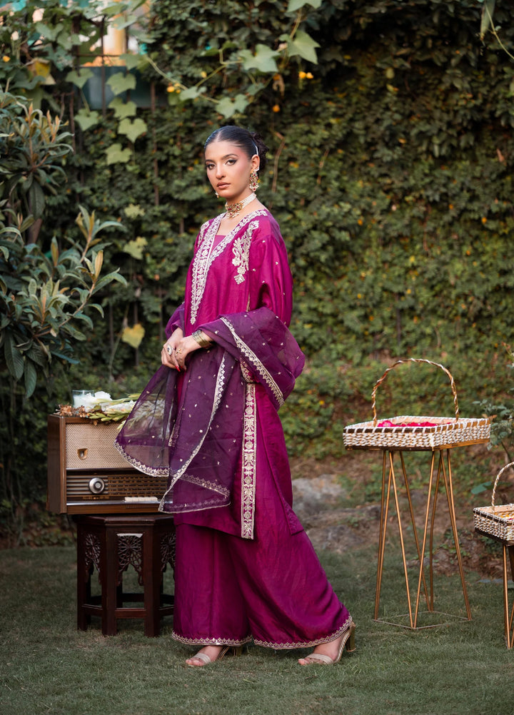 Sitaray by Reezas Women Pret Silk Embroidered 3 Piece Rang e ishq - Festive Collection