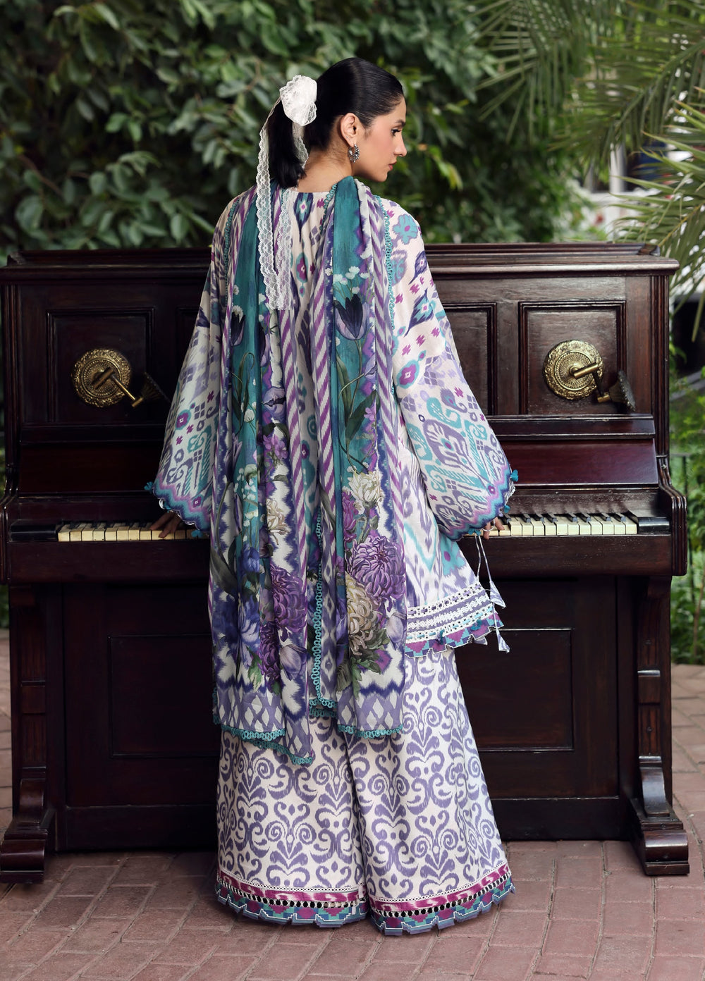 Belladore by Elaf Premium Unstitched Printed Lawn 3 Piece Suit EL26ULB Prism EPA-2A - Summer Collection