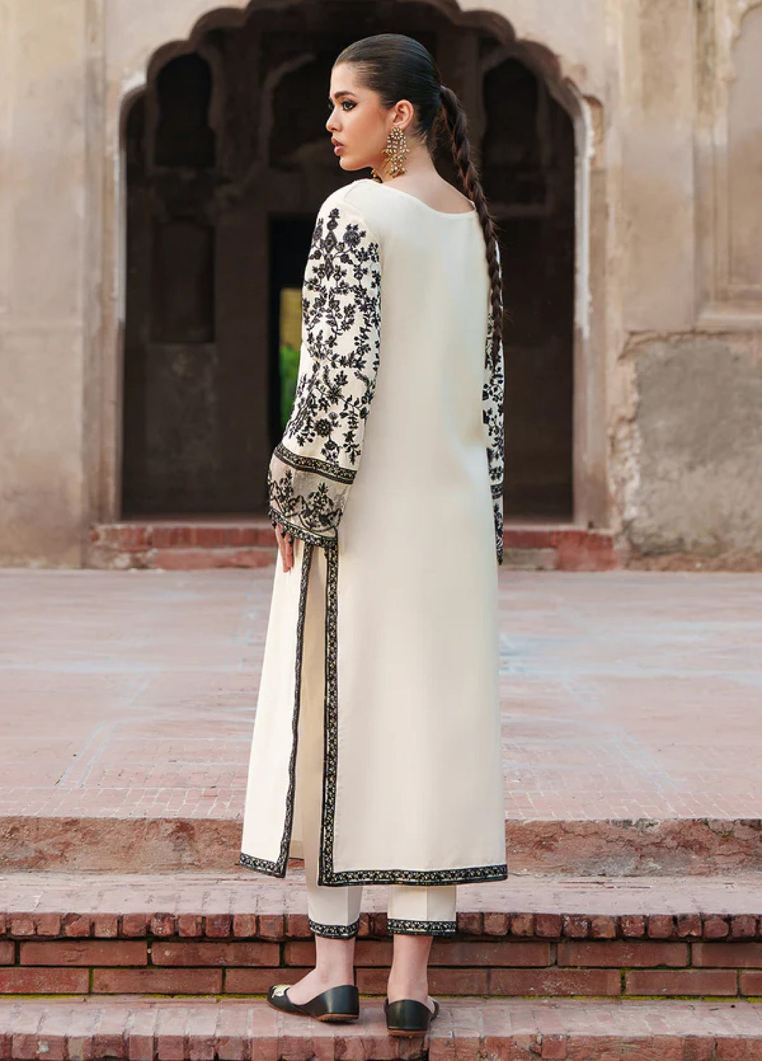 Zaria by Meeral Pret Embroidered Raw Silk 3 Piece Isle - Festive Collection