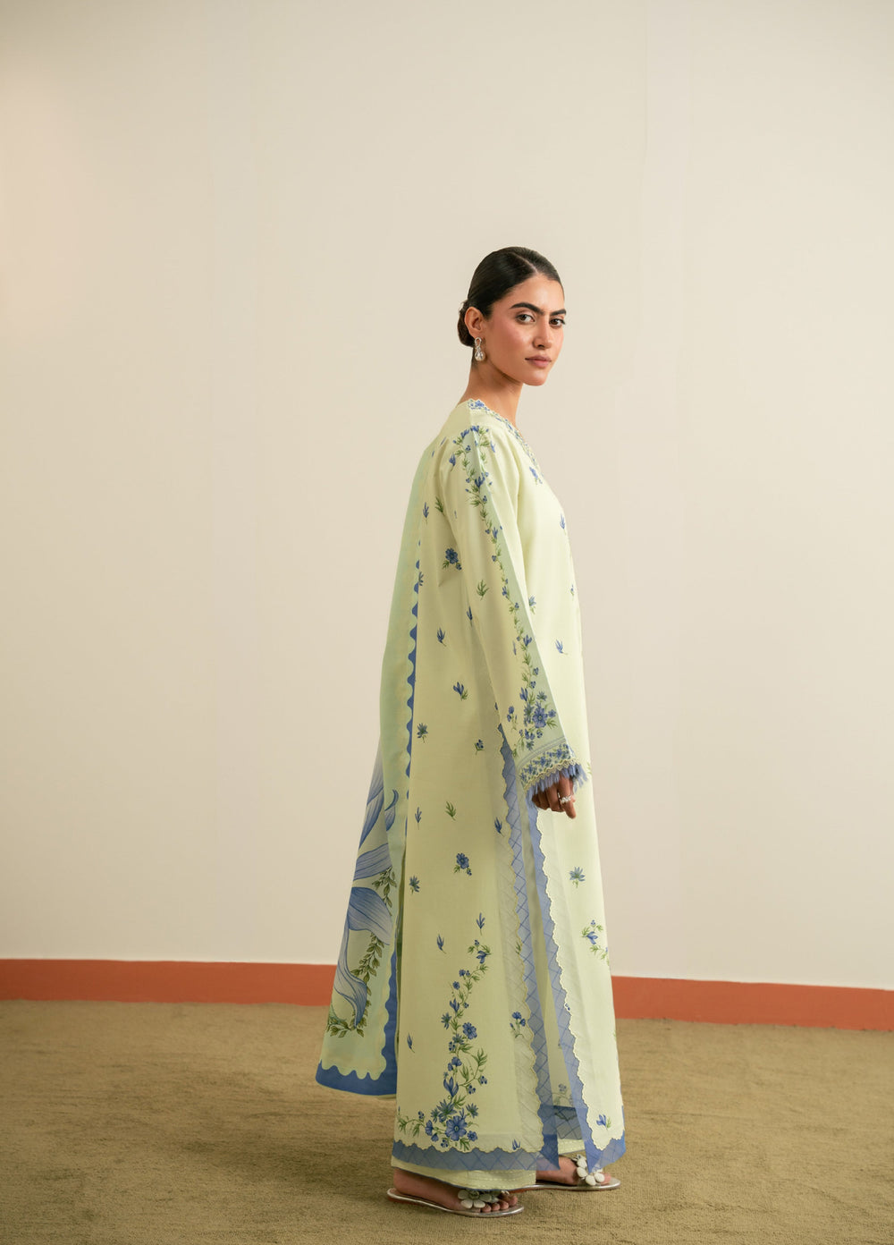 Seran Essentials Unstitched Printed Lawn 3 Piece Suit SN26UEL Astera D-01 - Lawn Collection