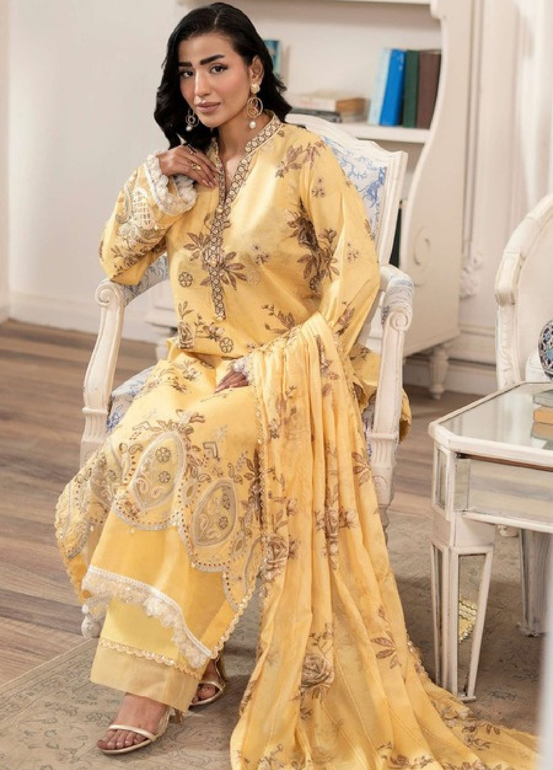 Applique Kari by Al Zohaib Unstitched Embroidered Lawn 3 Piece Suit AZ26AVII D-05 - Summer Collection