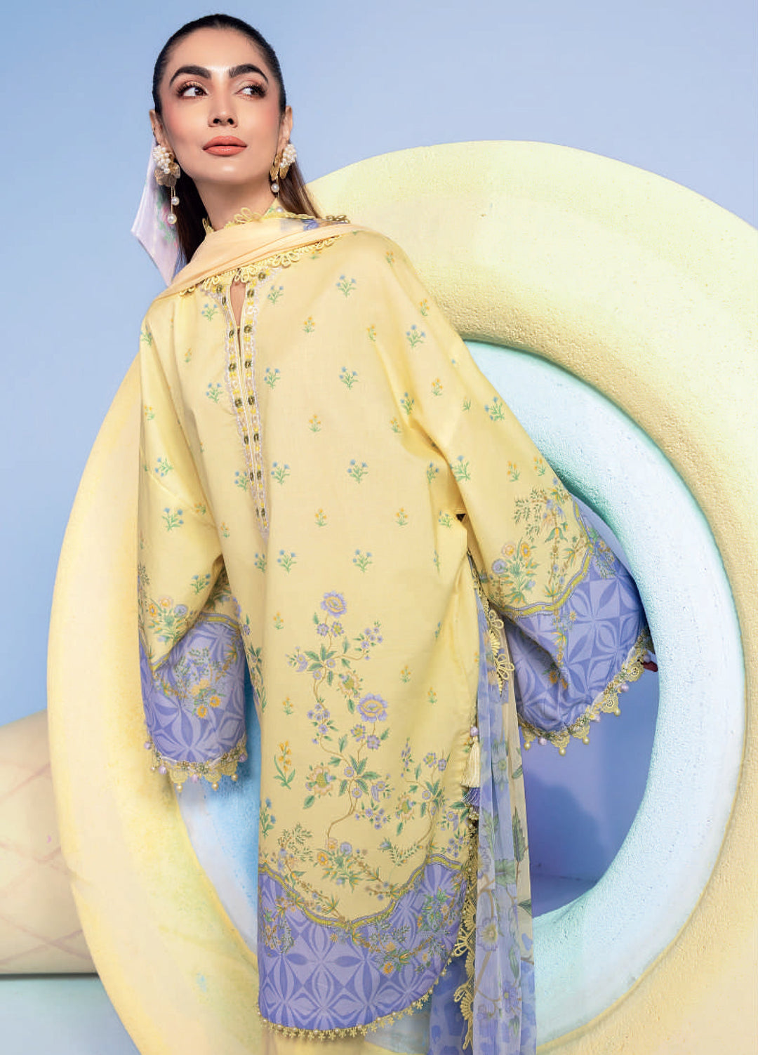 M Basics by Maria B Unstitched Embroidered Lawn 3 Piece Suit MB26UMB MB-CUSV13-1A - Summer Collection