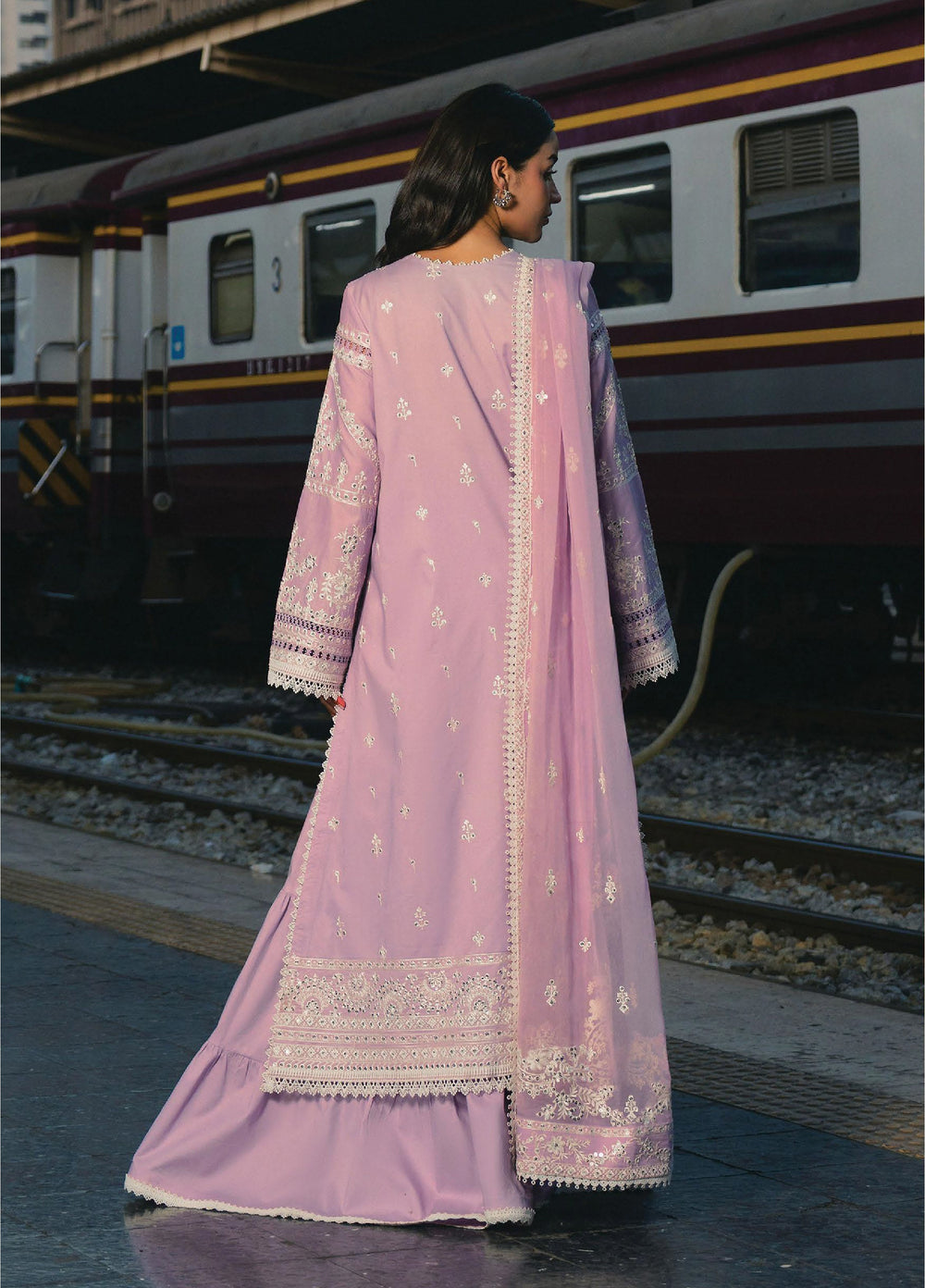 Mulaqat by Afrozeh Unstitched Embroidered Lawn 3 Piece Suit AF26UML DILNASHEEN FWU-0051 - Festive Collection