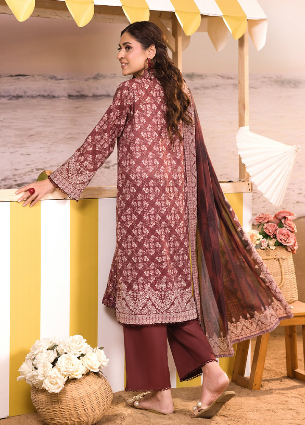 Regalia Textiles Unstitched Embroidered Lawn 3 Piece Suit RG26UEL D-4 - Casual Collection