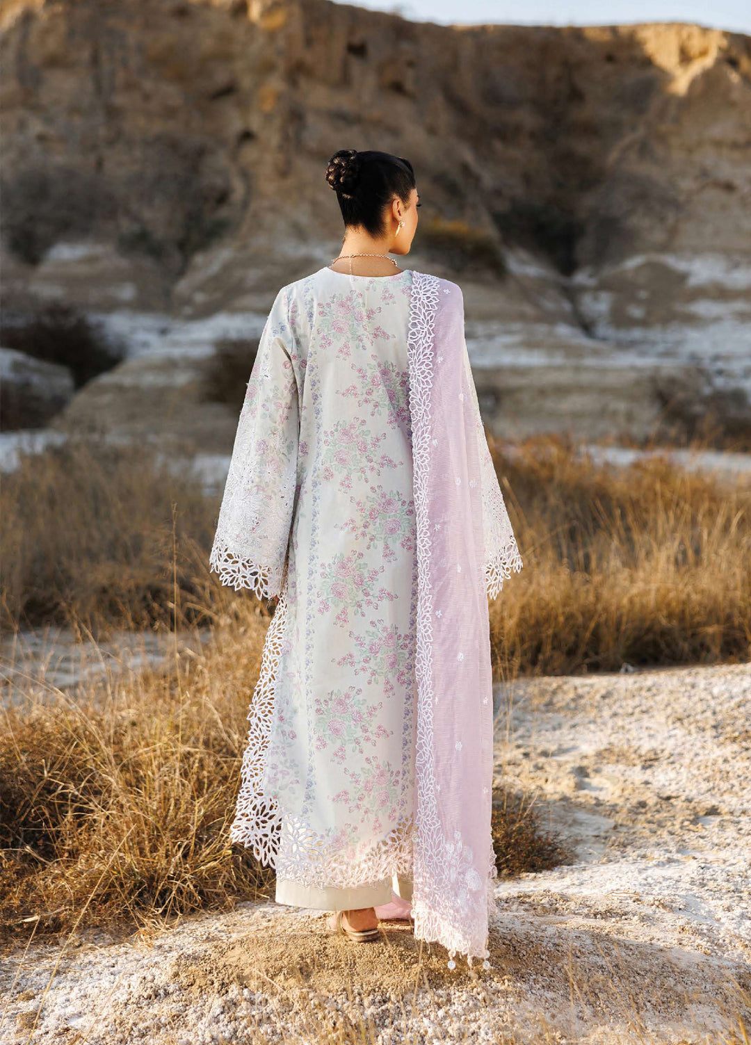 Sunlit Groove by Emaan Adeel Unstitched Embroidered Luxury Lawn 3 Pcs Suit EA26USG SUNNY SPLASH - Summer Collection