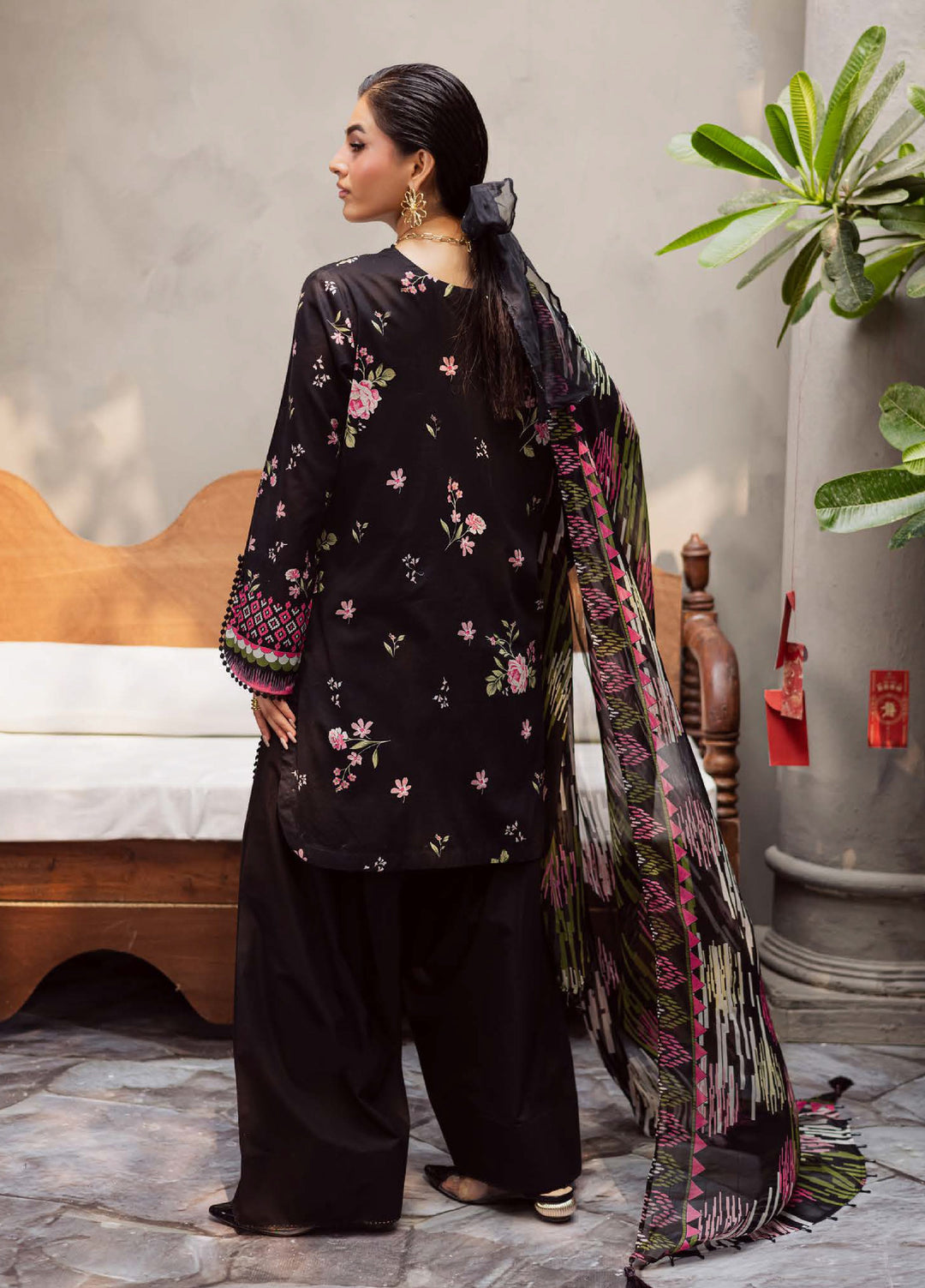 Signature Prints by Nureh Unstitched Printed Lawn 3 Piece Suit NU26USL SP-162 - Summer Collection