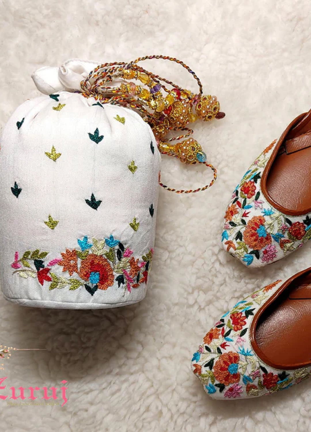 Zuruj Festive Style  Potli X Khussa  PL-116