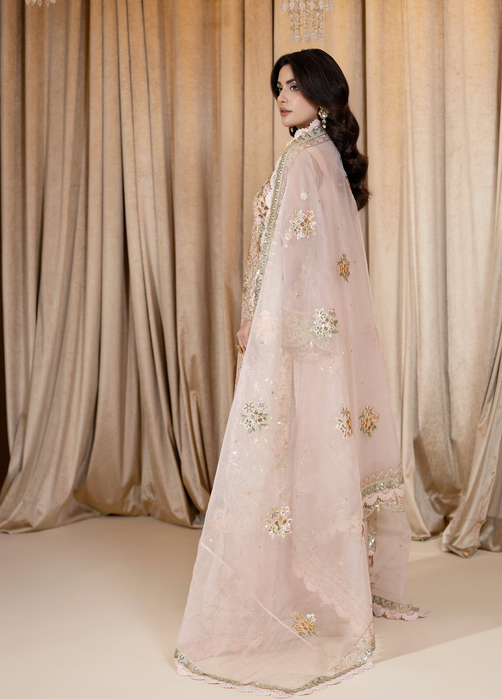 Maah-e-Noor Raum by Sarb Unstitched Embroidered Organza 3 Piece Suit RS26UMN MWF-02 - Wedding Collection
