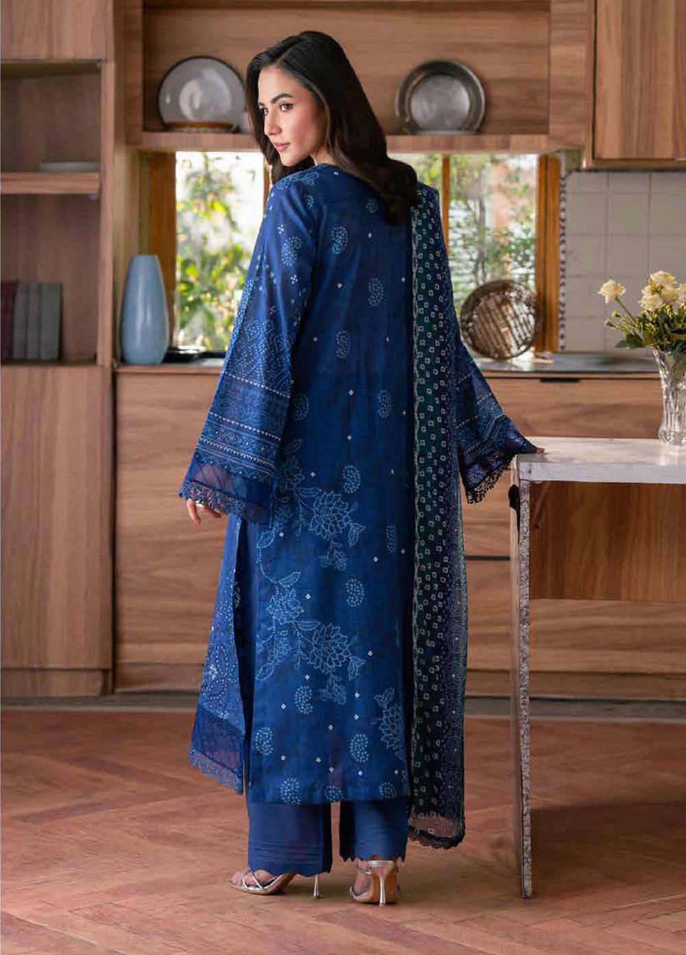 Chunri by Daria Unstitched Embroidered Lawn 3 Piece Suit DC26UCL DA-109 - Casual Collection