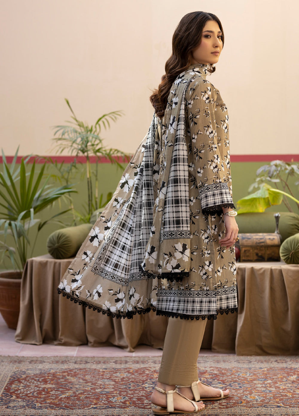 Salina by Regalia Textile Unstitched Printed Lawn 3 Piece Suit RG26PUS D-3 - Summer Collection