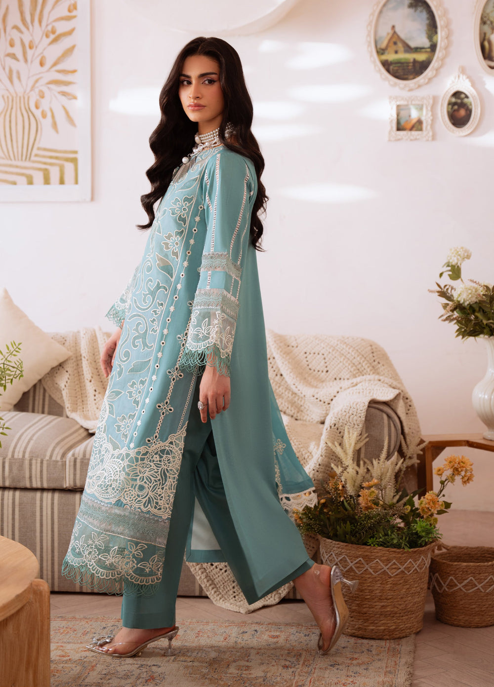 Shanaya by Mahnur Unstitched Lawn Embroidered 3 Piece Suit MN26US SN-06 - Summer Collection