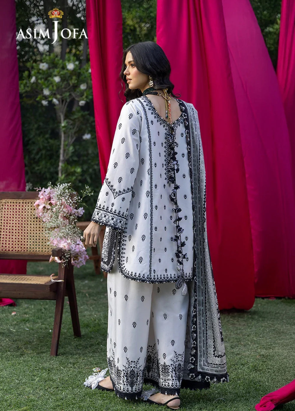 Asim Jofa Unstitched Embroidered Luxury Lawn 3 Piece Suit AJ26ULL AJULW-04 - Festive Collection