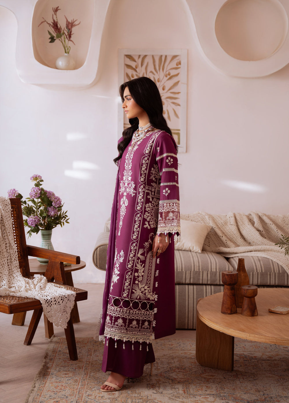 Shanaya by Mahnur Unstitched Lawn Embroidered 3 Piece Suit MN26US SN-03 - Summer Collection