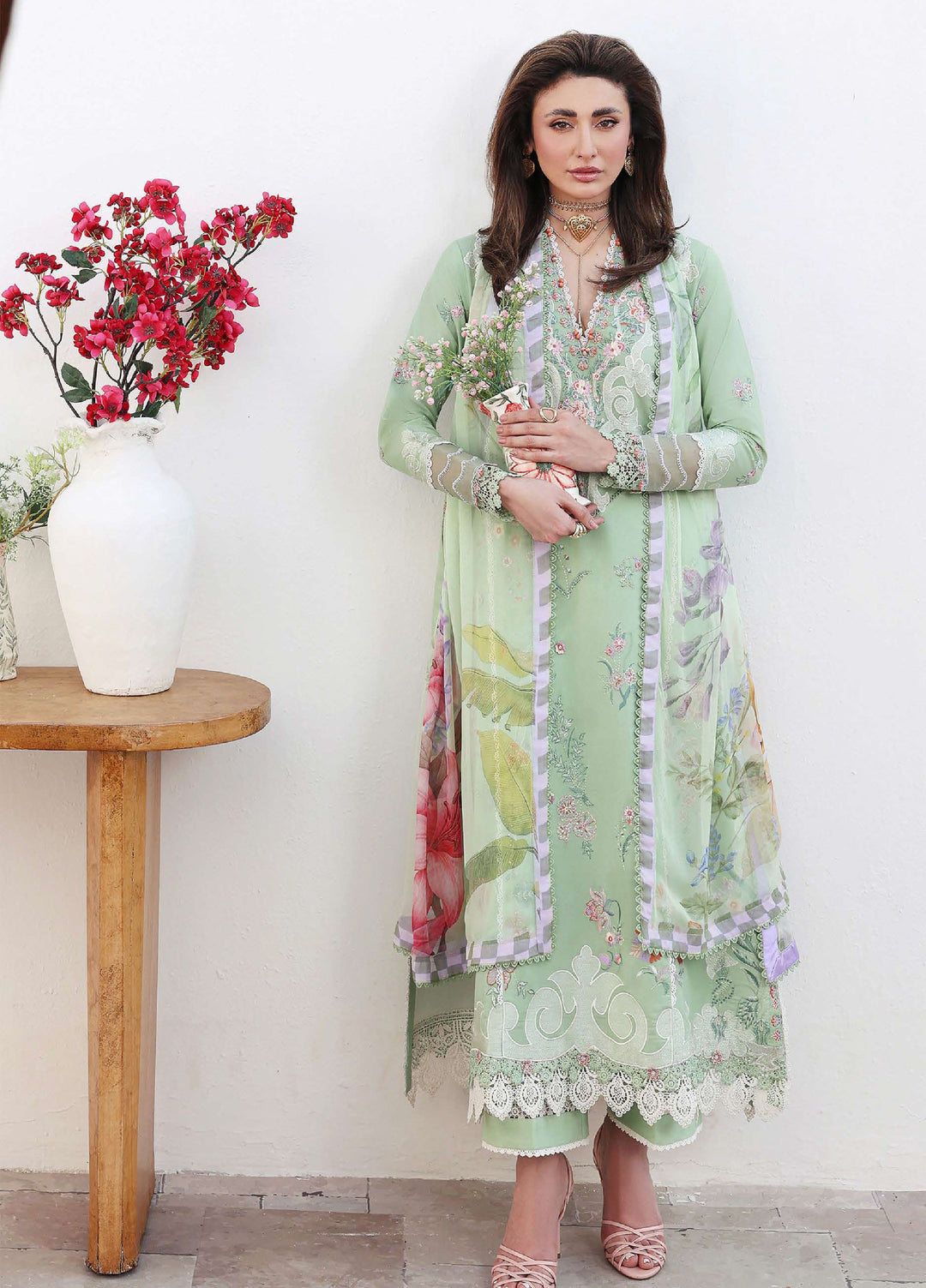 Floral Reverie by Roheenaz Unstitched Embroidered Lawn 3 Piece Suit RN26UFRL DAYDREAM - Festive Collection