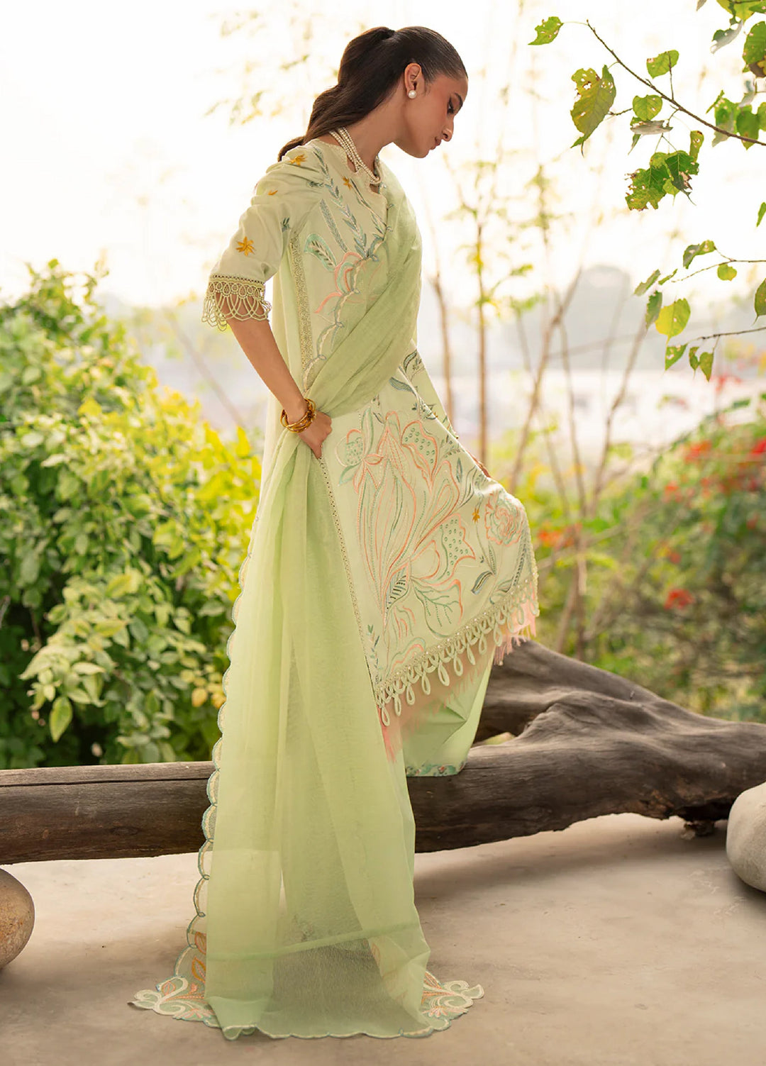 Angan by Mahnur Unstitched Embroidered Lawn 3 Piece Suit MN26UAL AAN-012 - Summer Collection