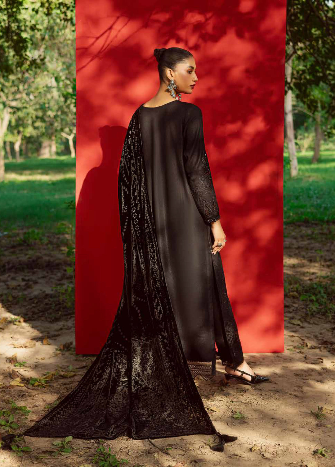 Nureh Exclusive Unstitched Luxury Palachi Embroidered Leather Peach Suits 3 Piece NU25PS NE-191 - Winter Collection