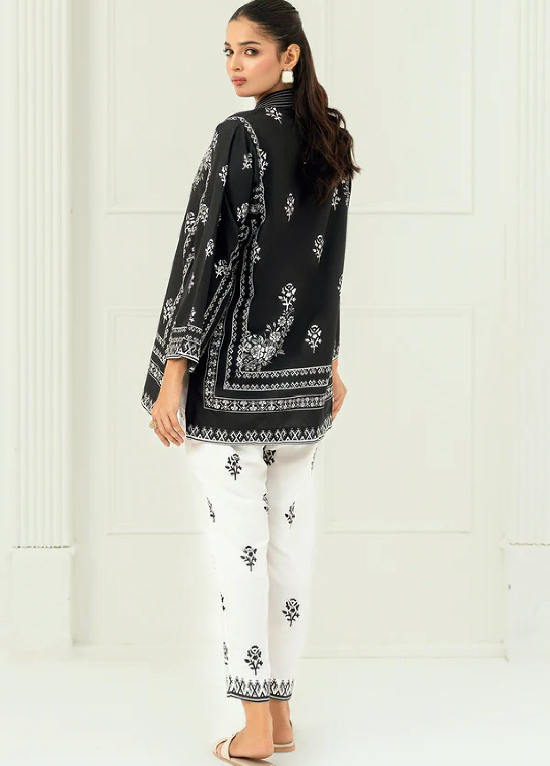 Nairah Women Pret Printed Arabic Lawn Suit NAH26PN Elsa - Spring Collection