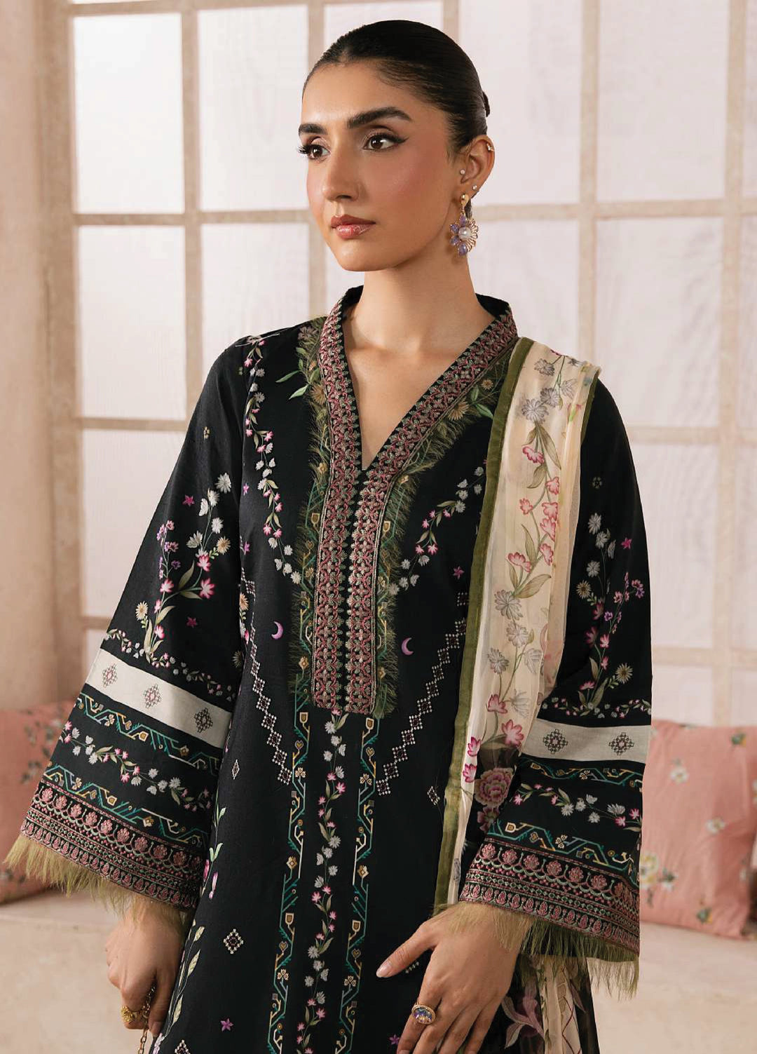 Gulaal Unstitched Embroidered Lawn 3 Piece Suit GL26ULF Elina D-5 - Festive Collection