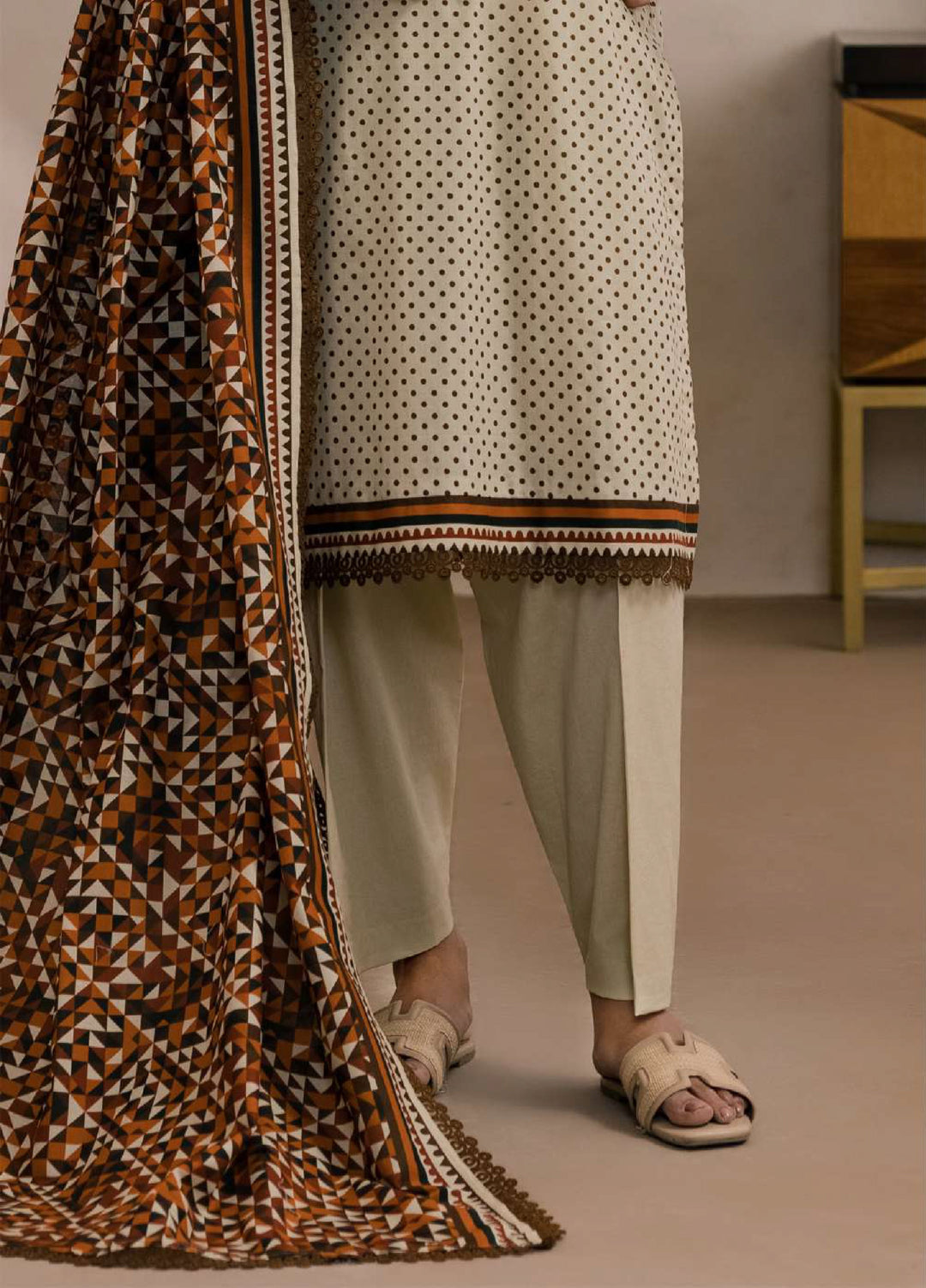 Zellbury Unstitched Printed Lawn 2 Piece Suit ZB26UVIII WUS26E20669 - Casual Collection