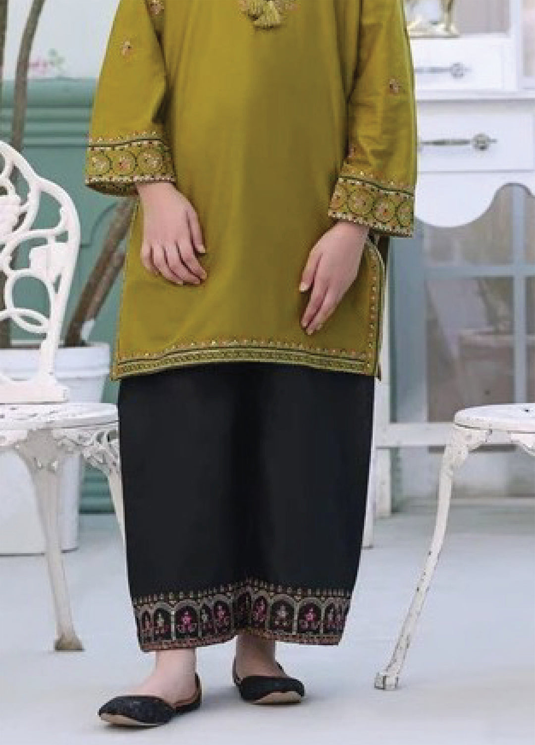 Fresh Birds Kids RTW Embroidered Lawn 2 Piece Suit Mayal-FB-05 - Casual Collection