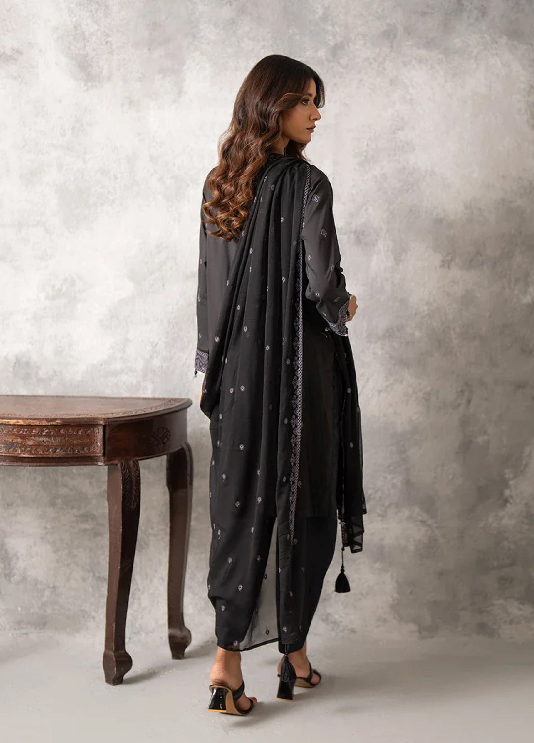 Salitex Embroidered Lawn Suits Unstitched 3 Piece SUNW6MI021UT - Summer Collection