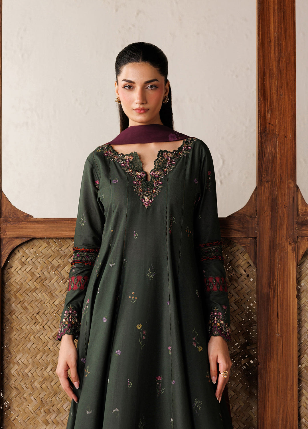 Iznik Unstitched Embroidered Lawn 3 Piece Suit IZ26ULF IBE-03 - Festive Collection