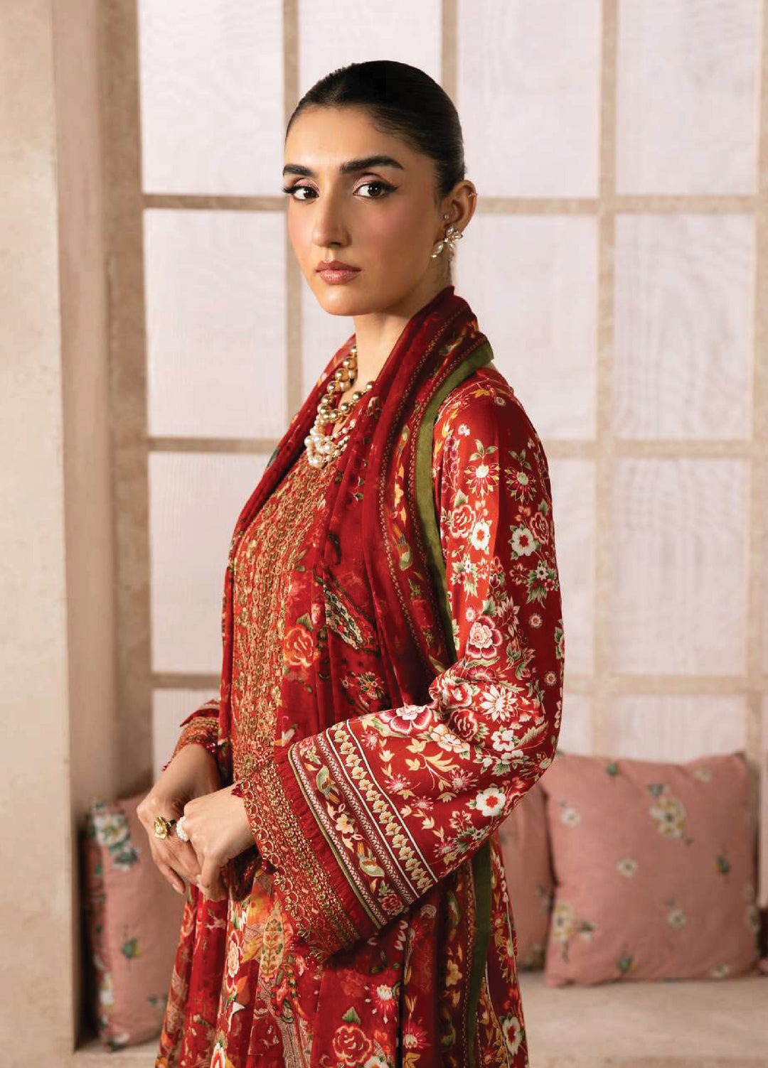 Gulaal Unstitched Embroidered Lawn 3 Piece Suit GL26ULF Calyx D-7 - Festive Collection