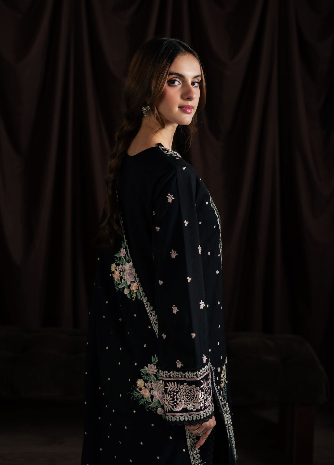 Neeshay Winter Reverie Unstitched Karandi Embroidered Suits 3 Piece NSH25WR Velayne - Winter Collection