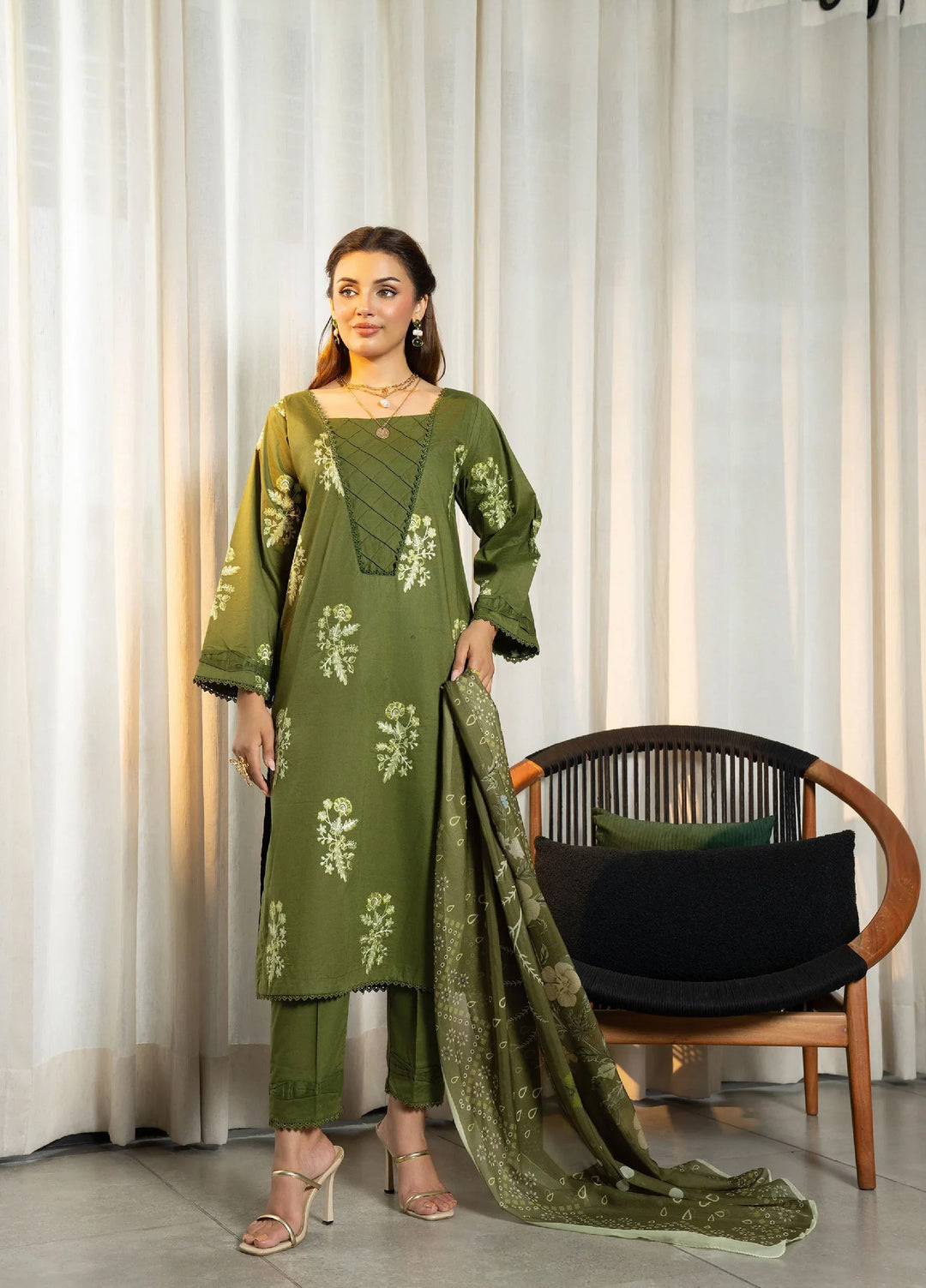 Solid Story by Panache Pret Solids Lawn 3 Piece Nerina