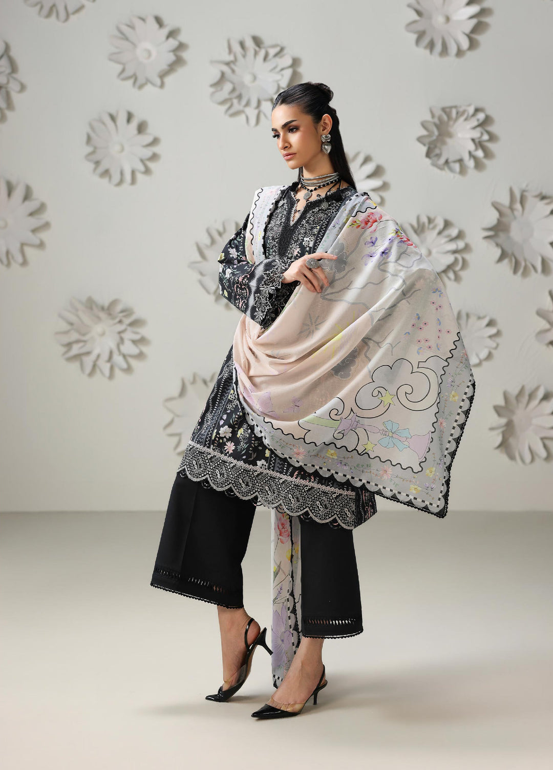 Q Prints by Qalamkar Unstitched Printed Lawn 3 Piece Suit QLK26UQL AMEL QQP-08 (A) - Summer Collection