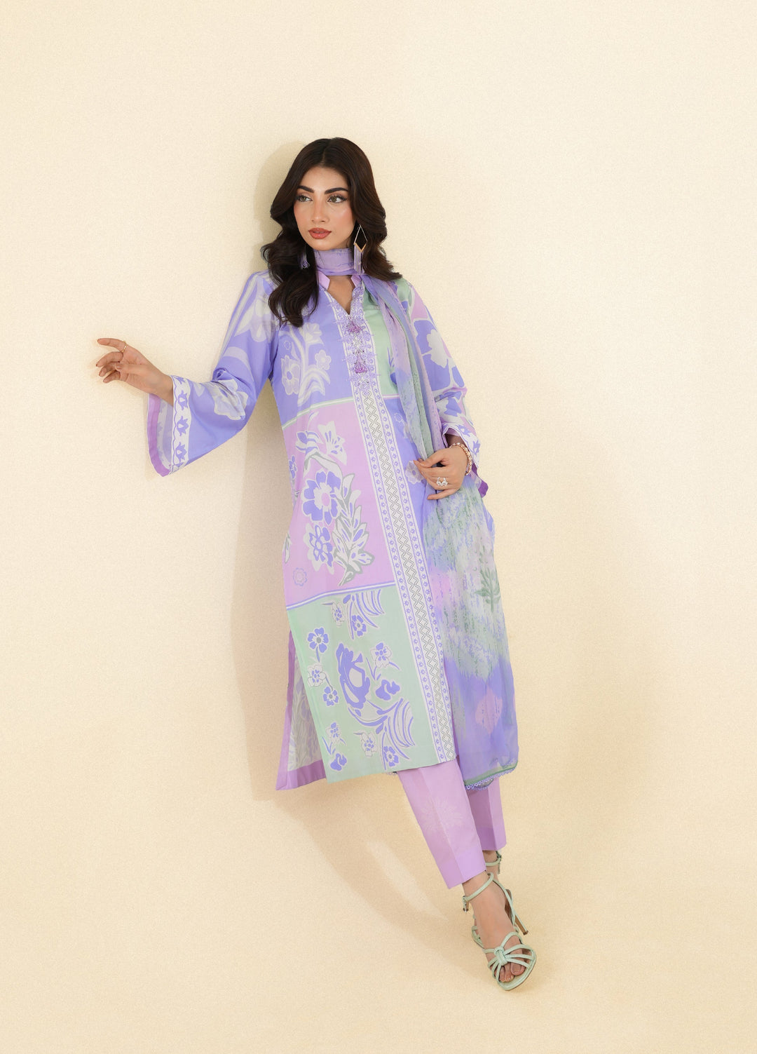 Zar e Jahan by Huma Gul Unstitched Printed Lawn 3 Piece Suit MEHARHG-902 - Casual Collection