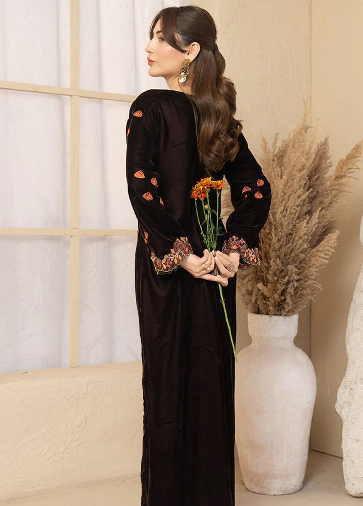 Winter Hues by Naayas Women Pret Embroidered Kaftan Velvet Jardin - Winter Collection