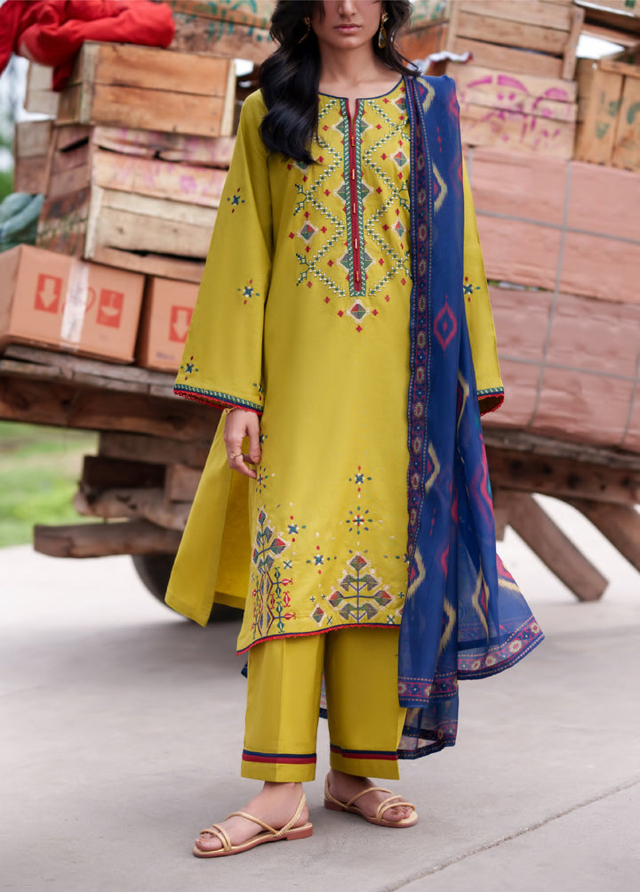 Safarnama by Casuallite RTW Embroidered Cotton Lawn 3 Piece CL26PSCL Orla Bloom - Eid Collection