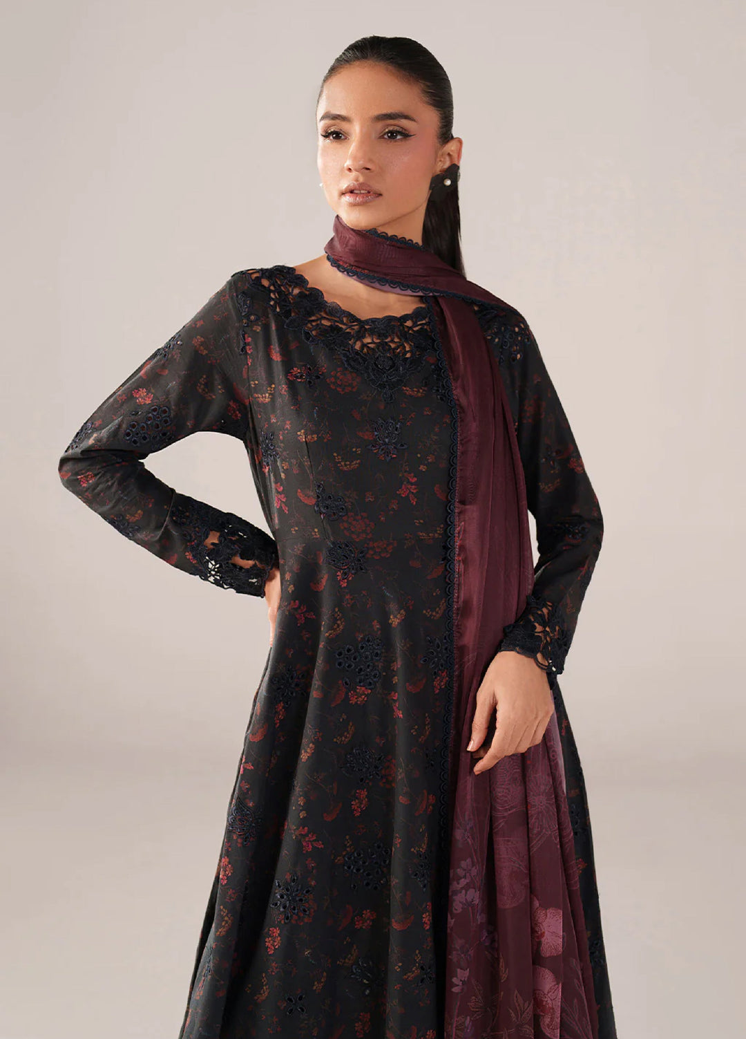 Iznik Unstitched Embroidered Lawn 3 Piece Suit IZ26US SS-09 - Summer Collection