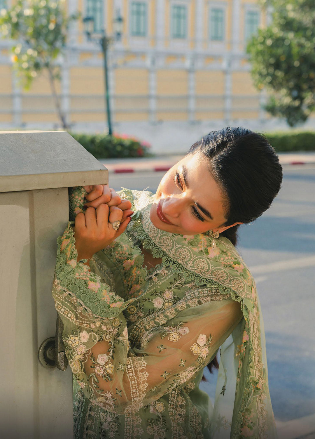 Mulaqat by Afrozeh Unstitched Embroidered Lawn 3 Piece Suit AF26UML DEEDAR FWU-0054 - Festive Collection