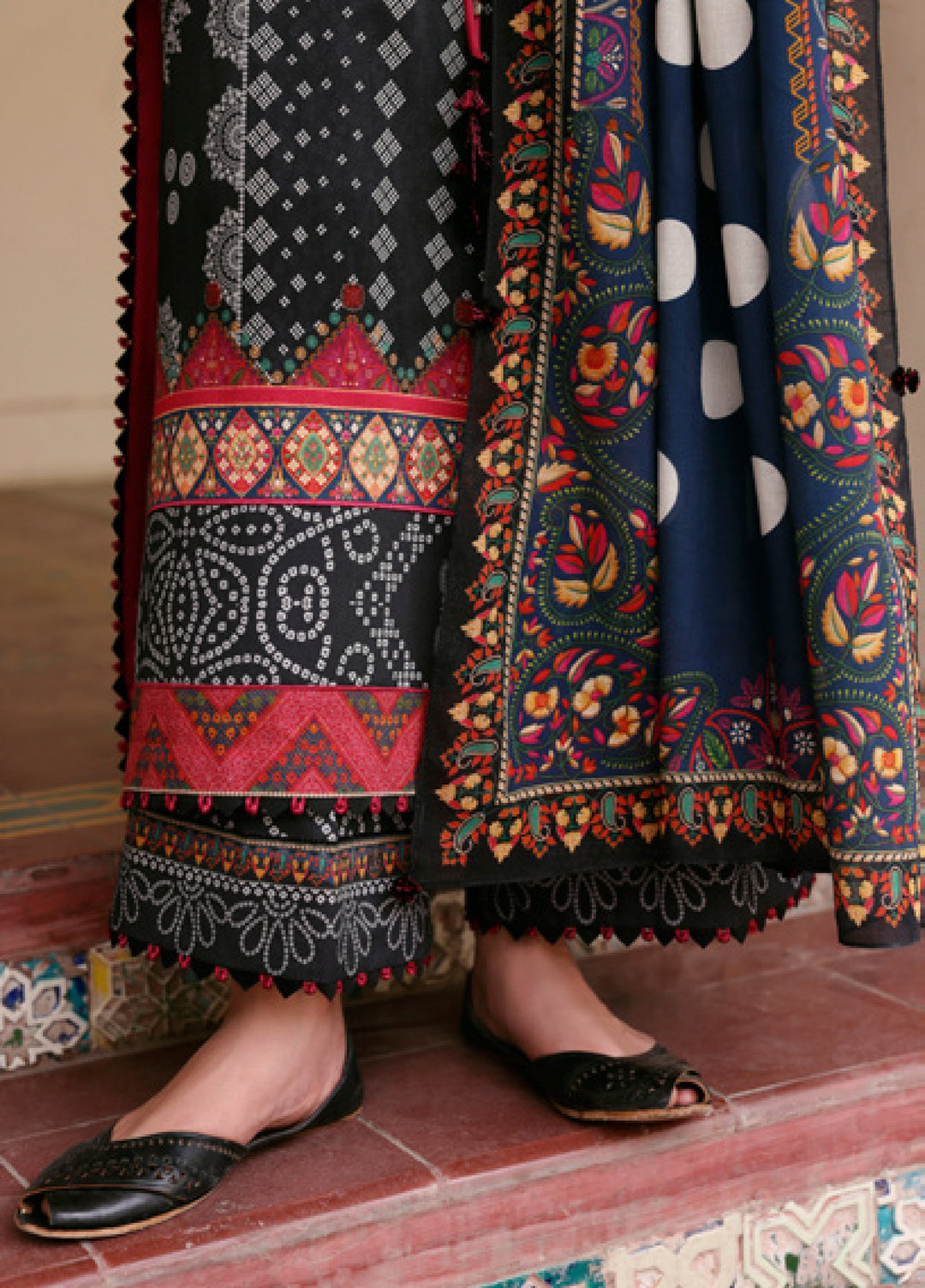 Amaya by Zaha Unstitched Printed Lawn 3 Piece Suit ZK26UAL Noira APL26-03 - Casual Collection