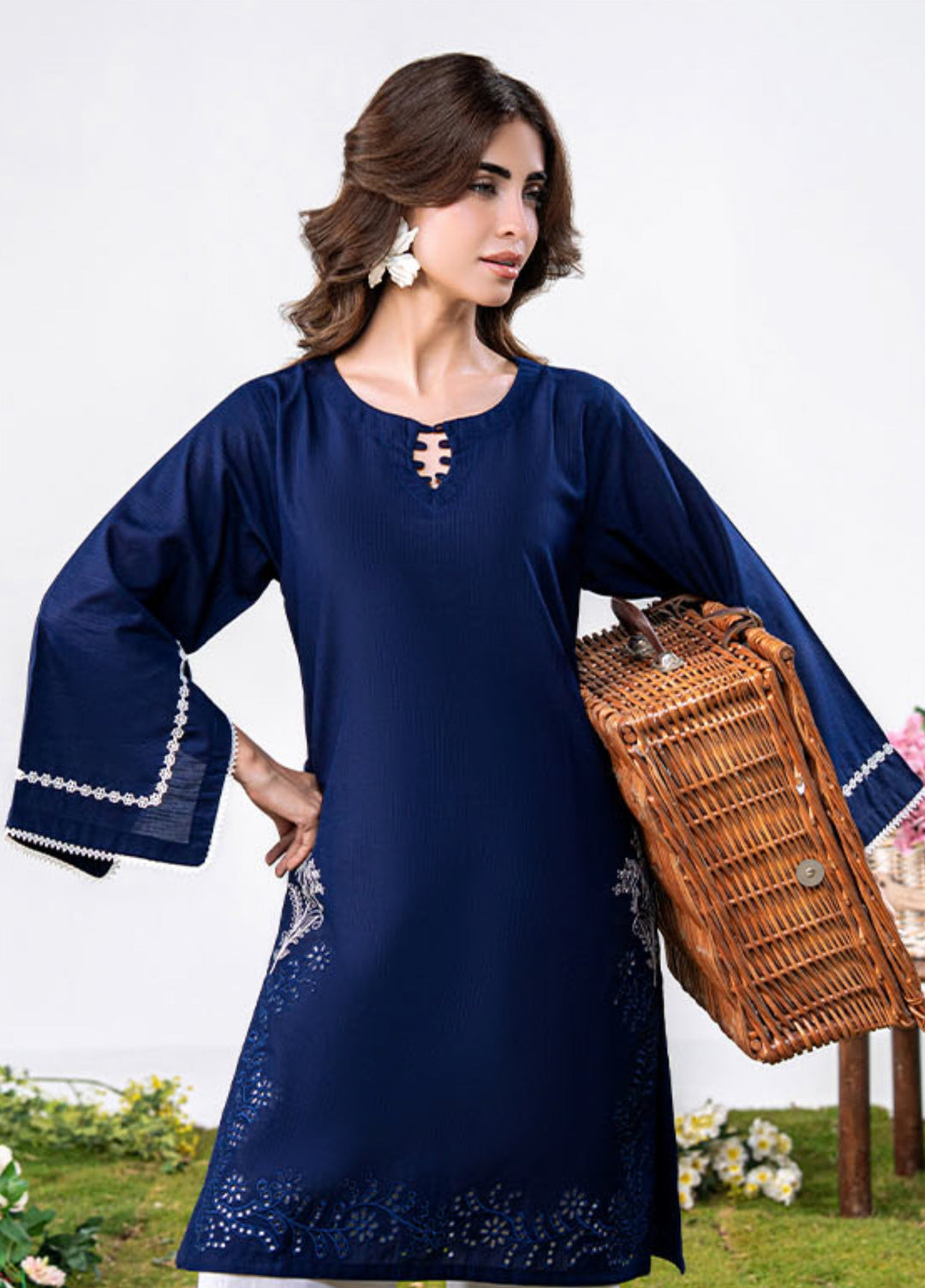Luna by Manahil Lakhani RTW Embroidered Lawn 2 Piece Suit ML26ULL TWILIGHT - Summer Collection