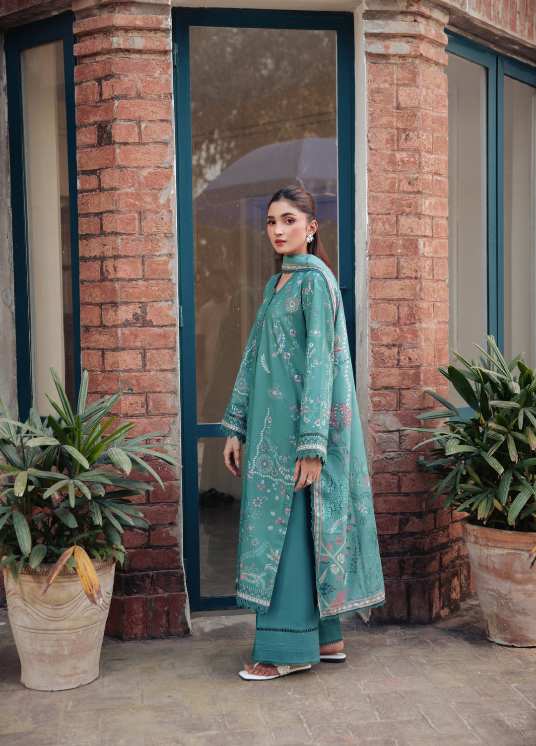 Zync by Florent Unstitched Printed Lawn 3 Piece Suit FL26ULE FZ-12 - Eid Collection