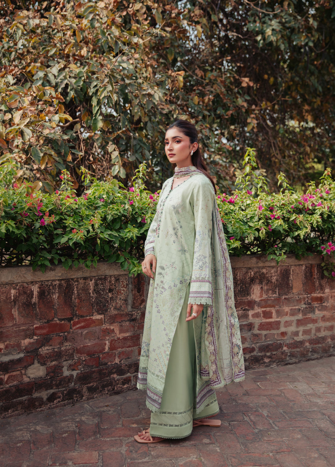 Zync by Florent Unstitched Printed Lawn 3 Piece Suit FL26ULE FZ-11 - Eid Collection