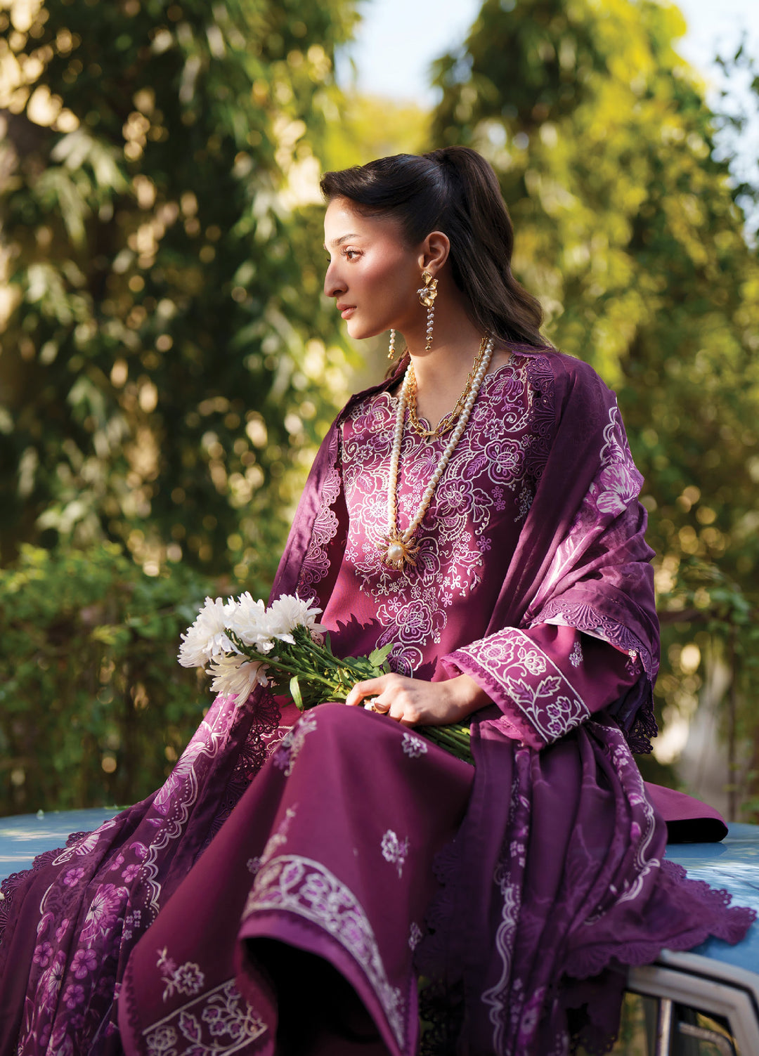 Fiona by Mahnur Unstitched Embroidered Lawn 3 Piece Suit MN26UFL F-10 - Summer Collection