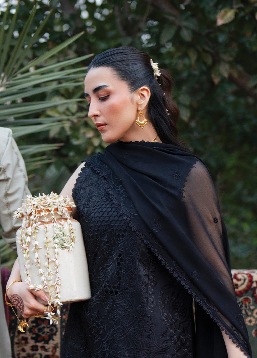 Satrangi by Mahnur Unstitched Embroidered Lawn 3 Piece Suit MN26ULS S-12 - Summer Collection
