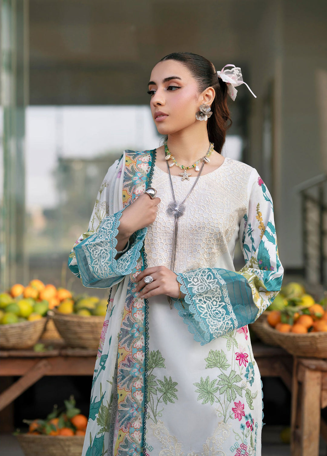 Broadway by Mahnur Unstitched Embroidered Lawn 3 Piece Suit MN26UB BW-004 - Summer Collection