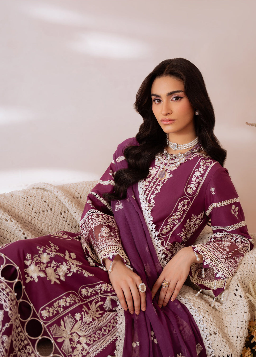 Shanaya by Mahnur Unstitched Lawn Embroidered 3 Piece Suit MN26US SN-03 - Summer Collection