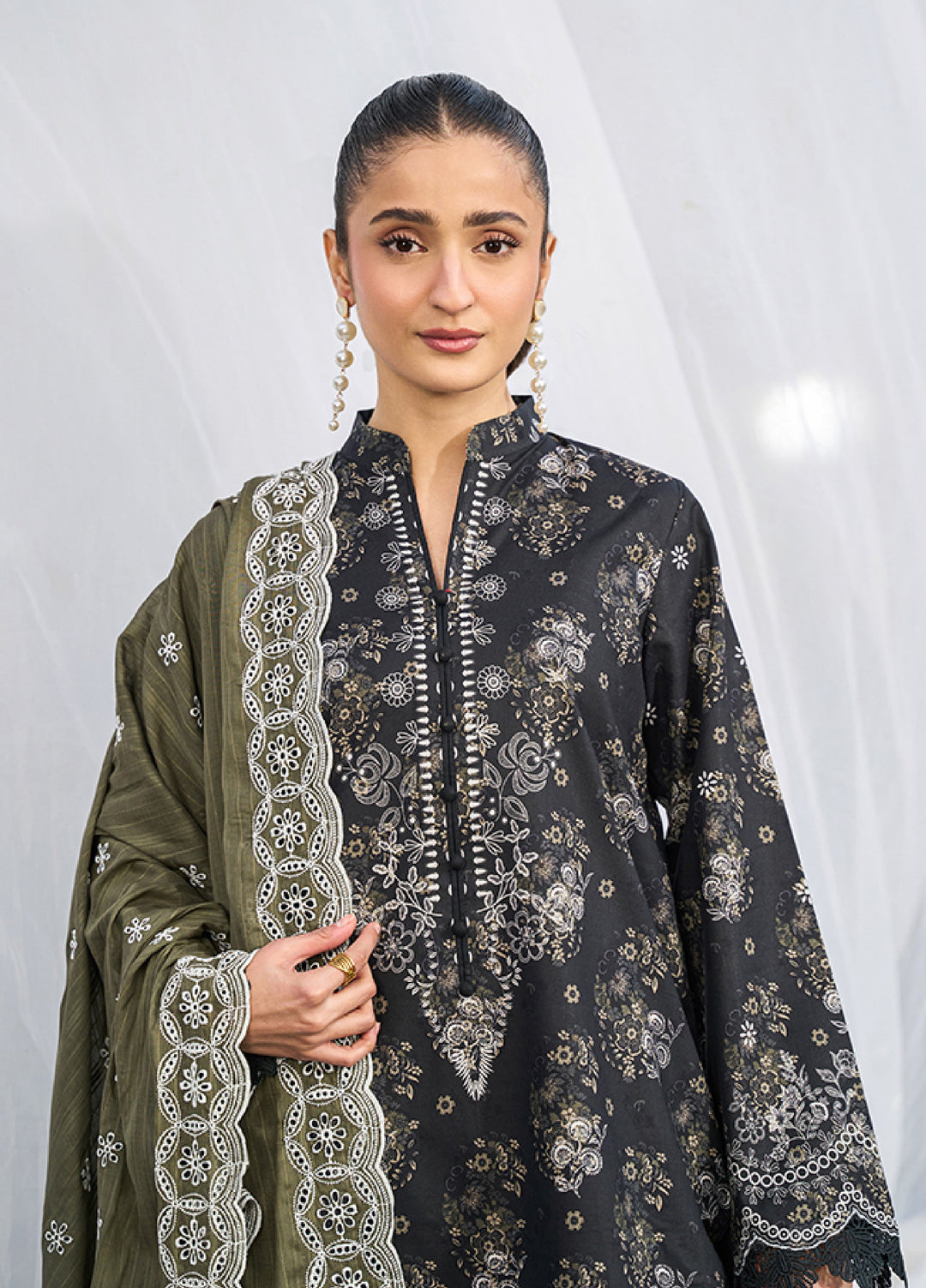 Raha Summer Prints by RajBari Unstitched Printed Lawn 3 Piece Suit RB26URS D-02 - Summer Collection