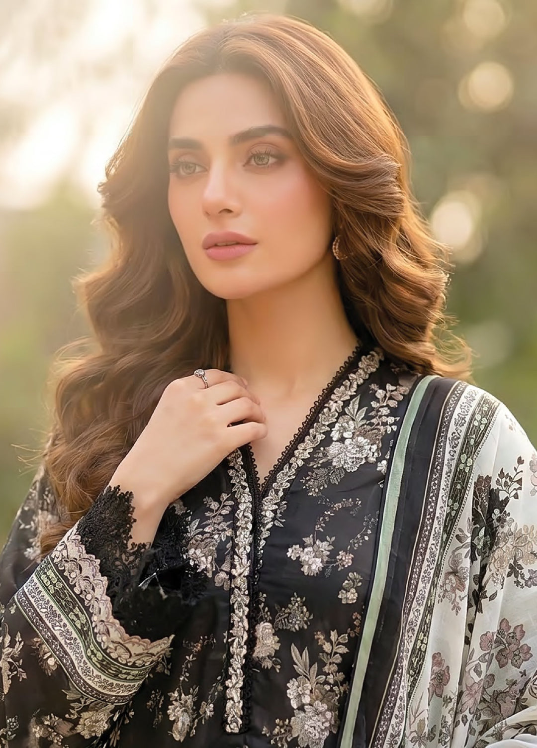 Essentials by Lakhany Unstitched Printed Lawn 3 Piece Suit LSM26UEL LG-MM-1034 - Summer Collection
