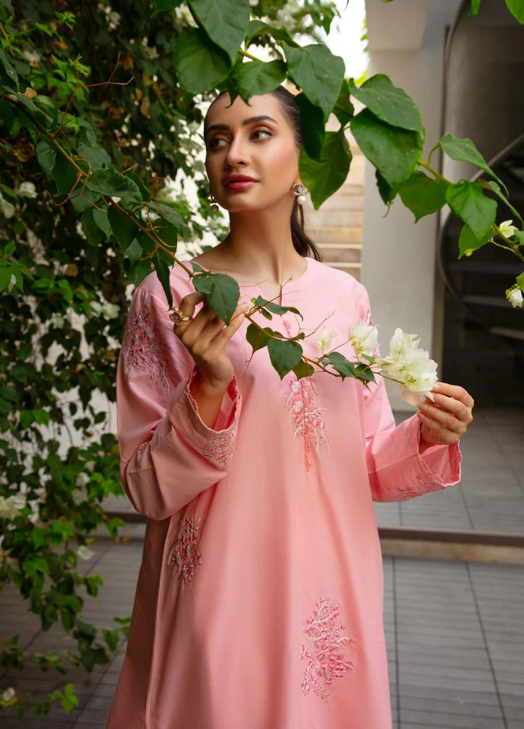 Rang e Bahar by Tng Women Pret Embroidered 2 Piece Blush - Winter Collection